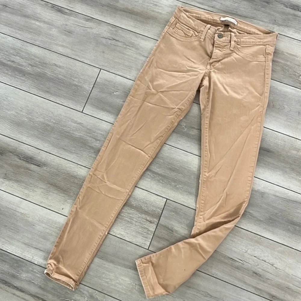 KanCan size 28 peach skinny jeans